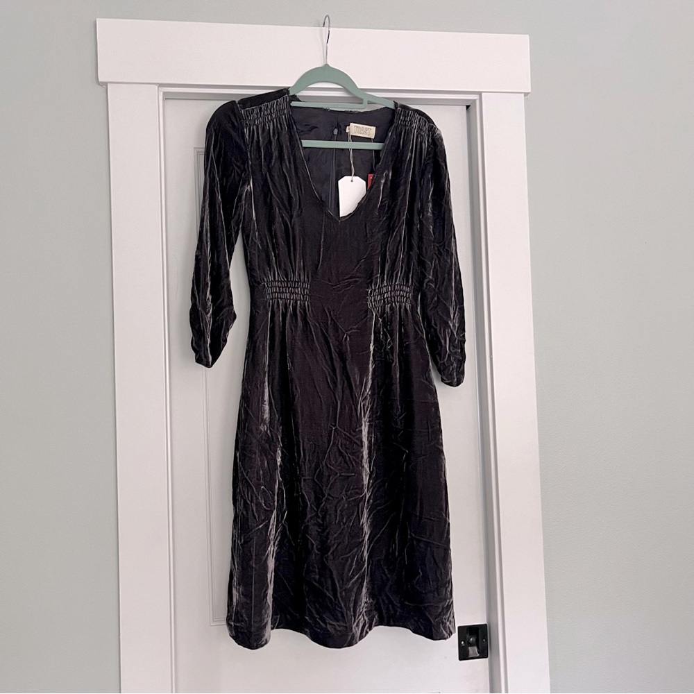 Toast Silk Velvet Shirred Dress NWT Persian Grey 6